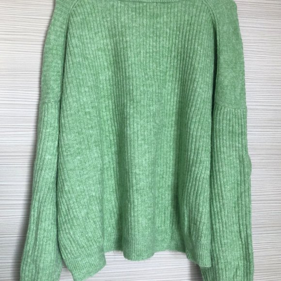 H&M Sweater Green XL - Picture 2 of 4